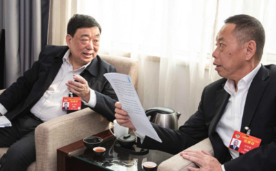 住闽全国政协委员会认真准备提案